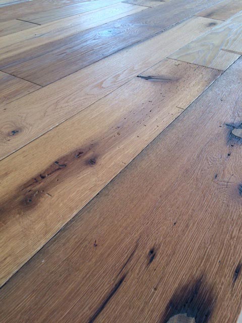 comprar--tarima-parquet-madera-maciza-flotante-roble-acabado-envejecido-clasico-madera-reciclada-recuperada-confort comprar--tarima-parquet-madera-maciza-flotante-roble-acabado-envejecido-clasico-madera-reciclada-recuperada-confort